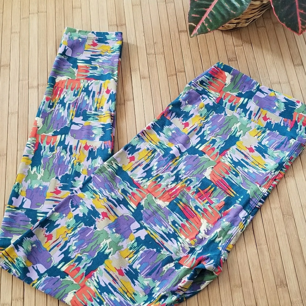 BNWOT Lularoe TC Leggings Watercolors